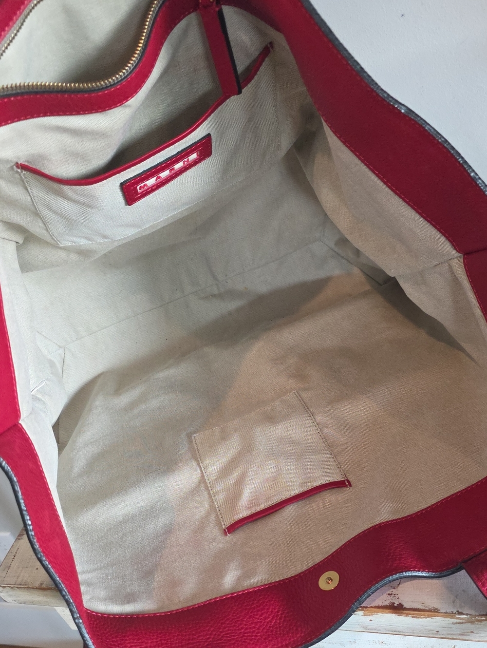 Marni Red Leather Tote Bag with Front Pockets - Picture 12 of 15
